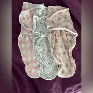 Aden & Anais Disney Princess Set of 3 Baby Velcro Swaddles Size 0-3 Months